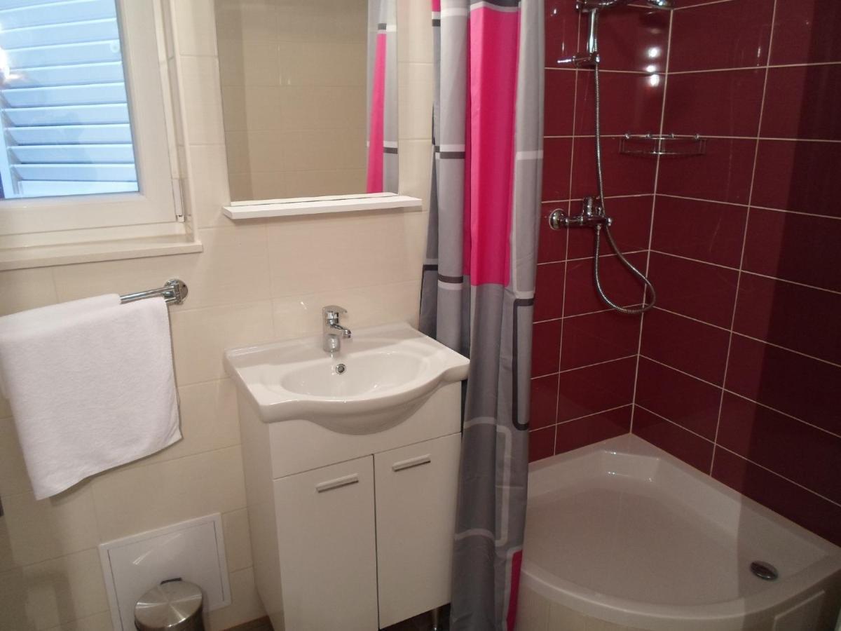 House Karlo Apartments Omiš Εξωτερικό φωτογραφία
